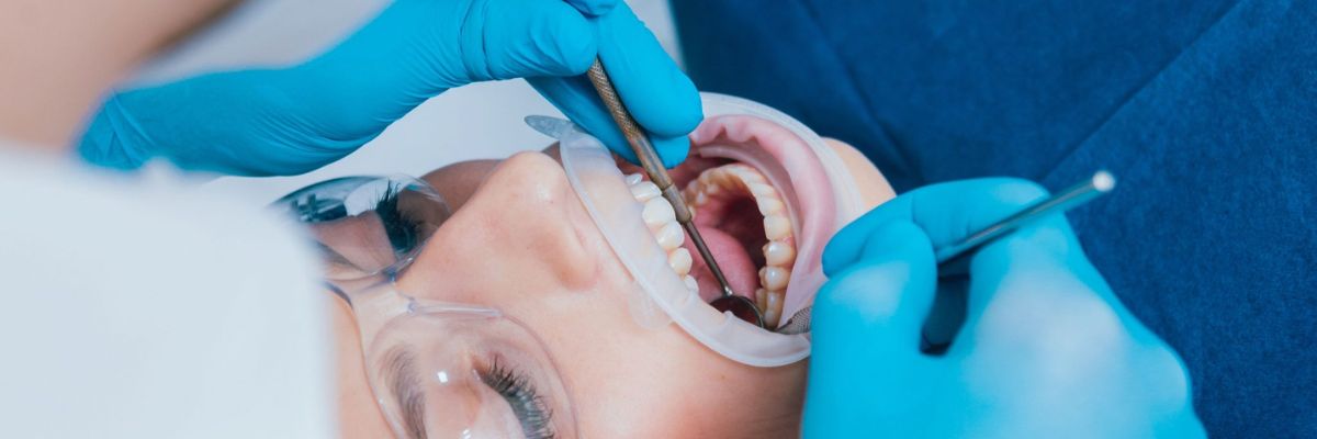 Minimally invasive dental implant technique